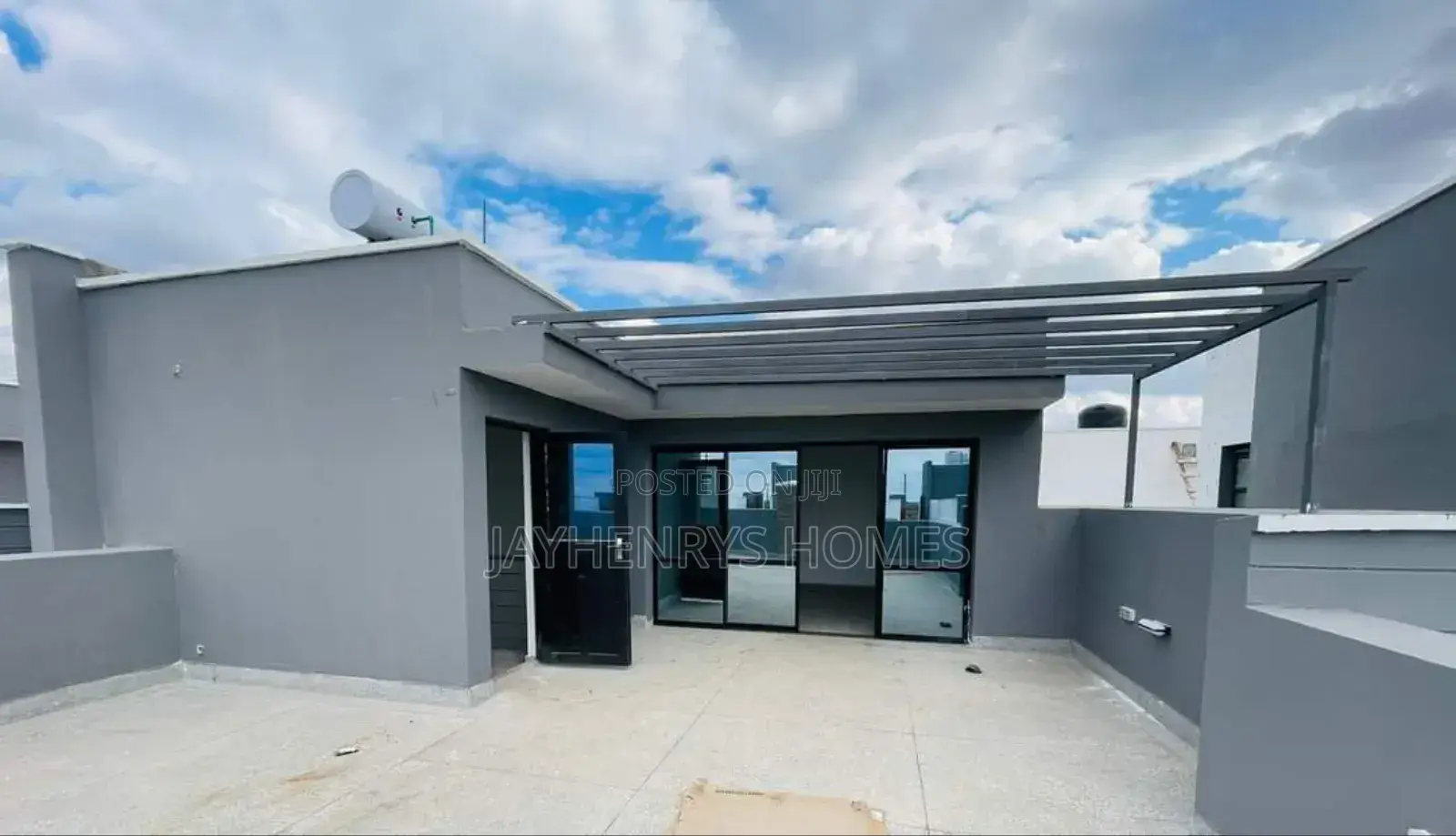 4bdrm Maisonette in Kamakis for sale