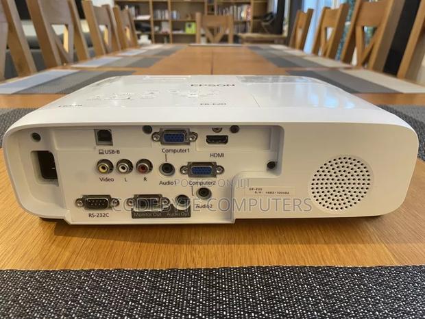 Epson EB-E20 3LCD Technology, RGB Liquid Crystal Shutter - thumbnail 3