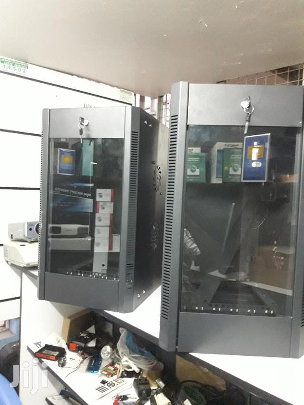 6u Cabinet - thumbnail 7