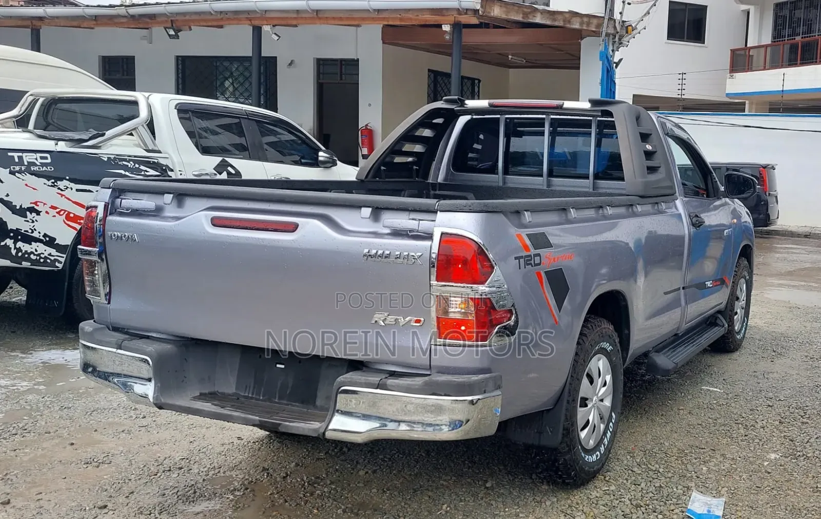 Toyota Hilux 2017 Silver