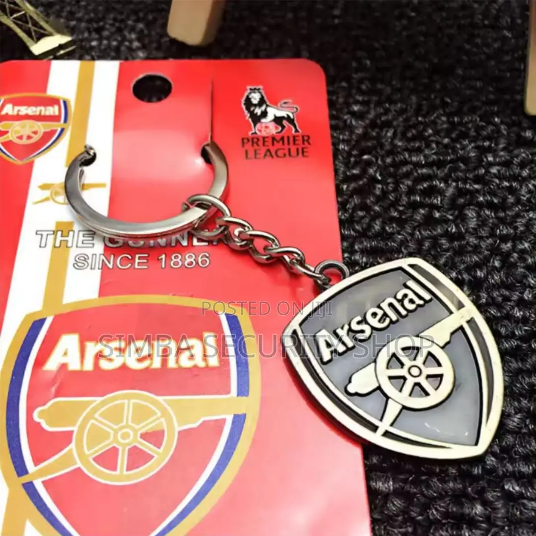 Arsenal Fan Football Soccer Keychain Keyholder Metal Gift