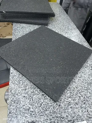 Heavy Duty Gym Flooring Rubber Mats 4pcs (1m2)