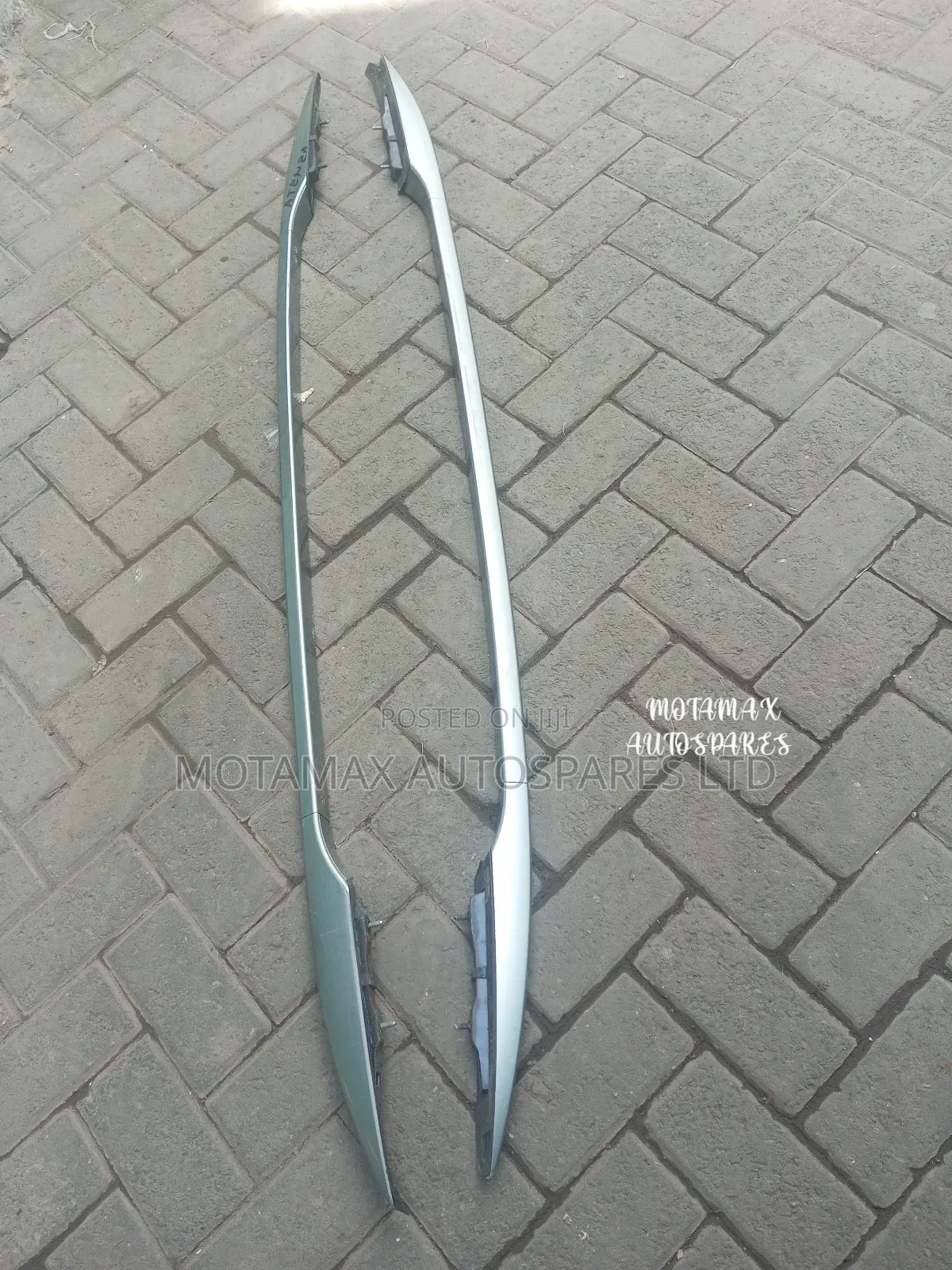 Mazda Atenza 2014 Roof Rack Assy .