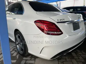 Mercedes-Benz C200 2017 White