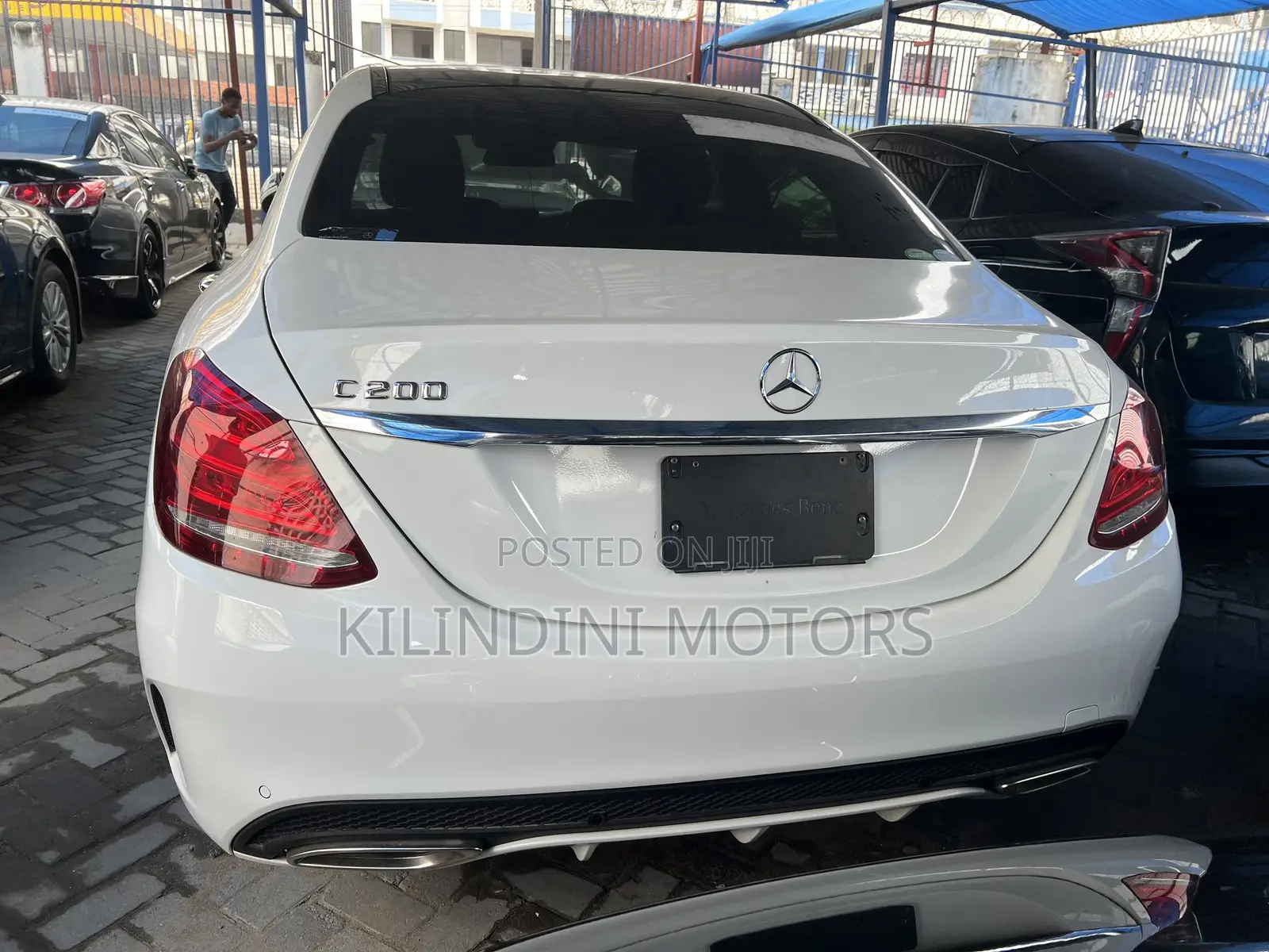 Mercedes-Benz C200 2017 White