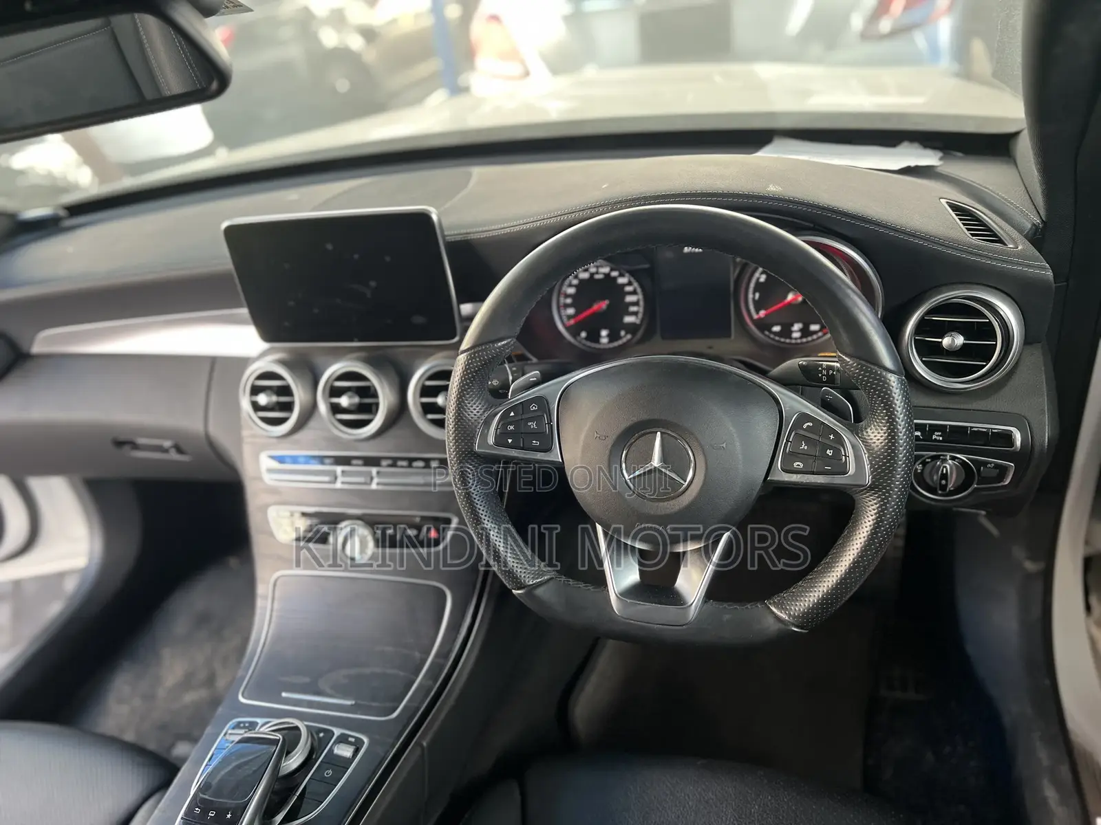 Mercedes-Benz C200 2017 White
