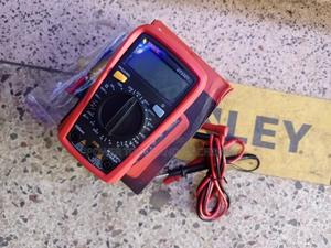 UT33C+ Palm Size Multimeter - thumbnail 2