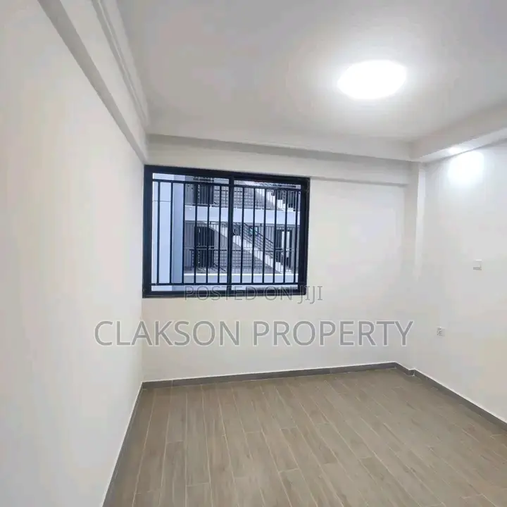 3bdrm Apartment in Riverside for rent