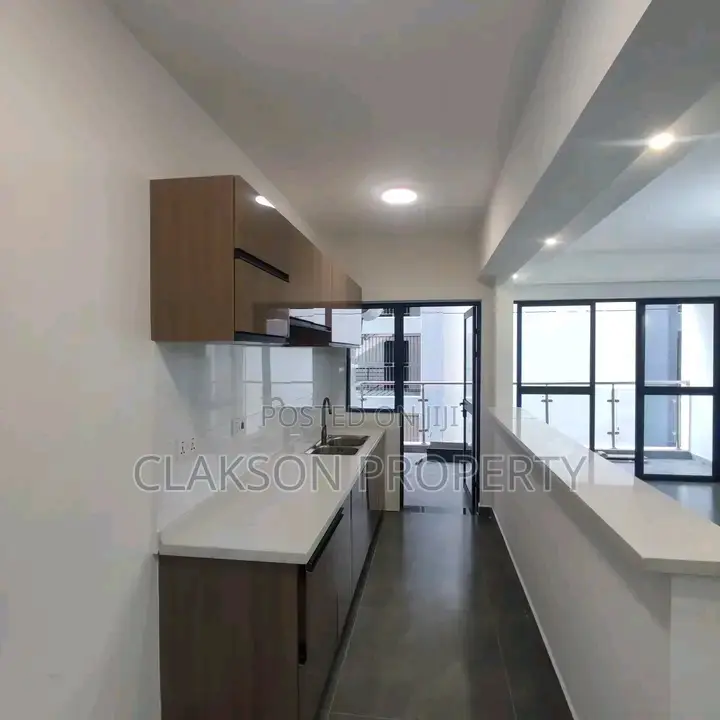 3bdrm Apartment in Riverside for rent