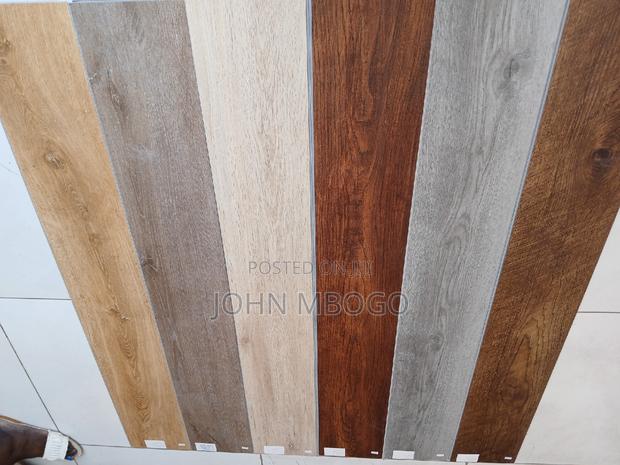 SPC Laminate Floor. 5mm Thickness - thumbnail 2