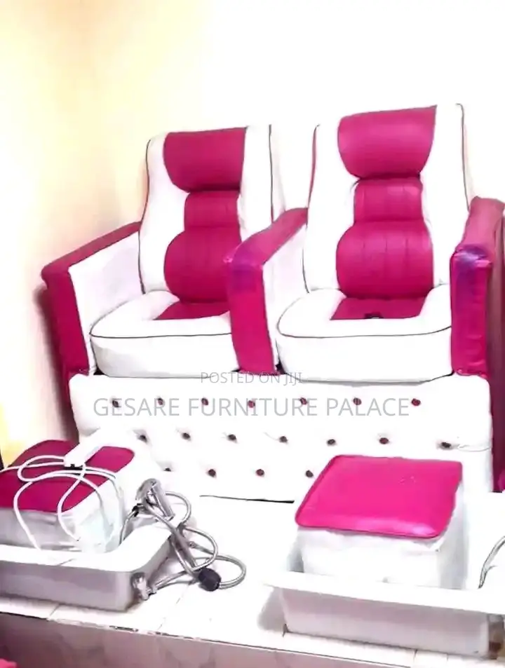 Manicure Bed