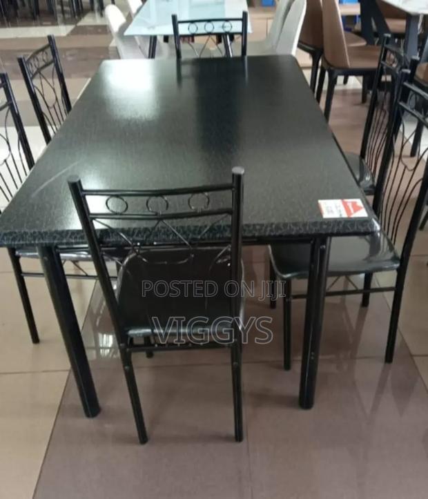 Classic 6 Sitter Dinning Table - main view