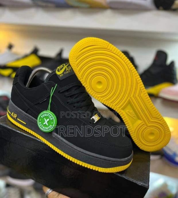 Airforce Suede Sneakers
