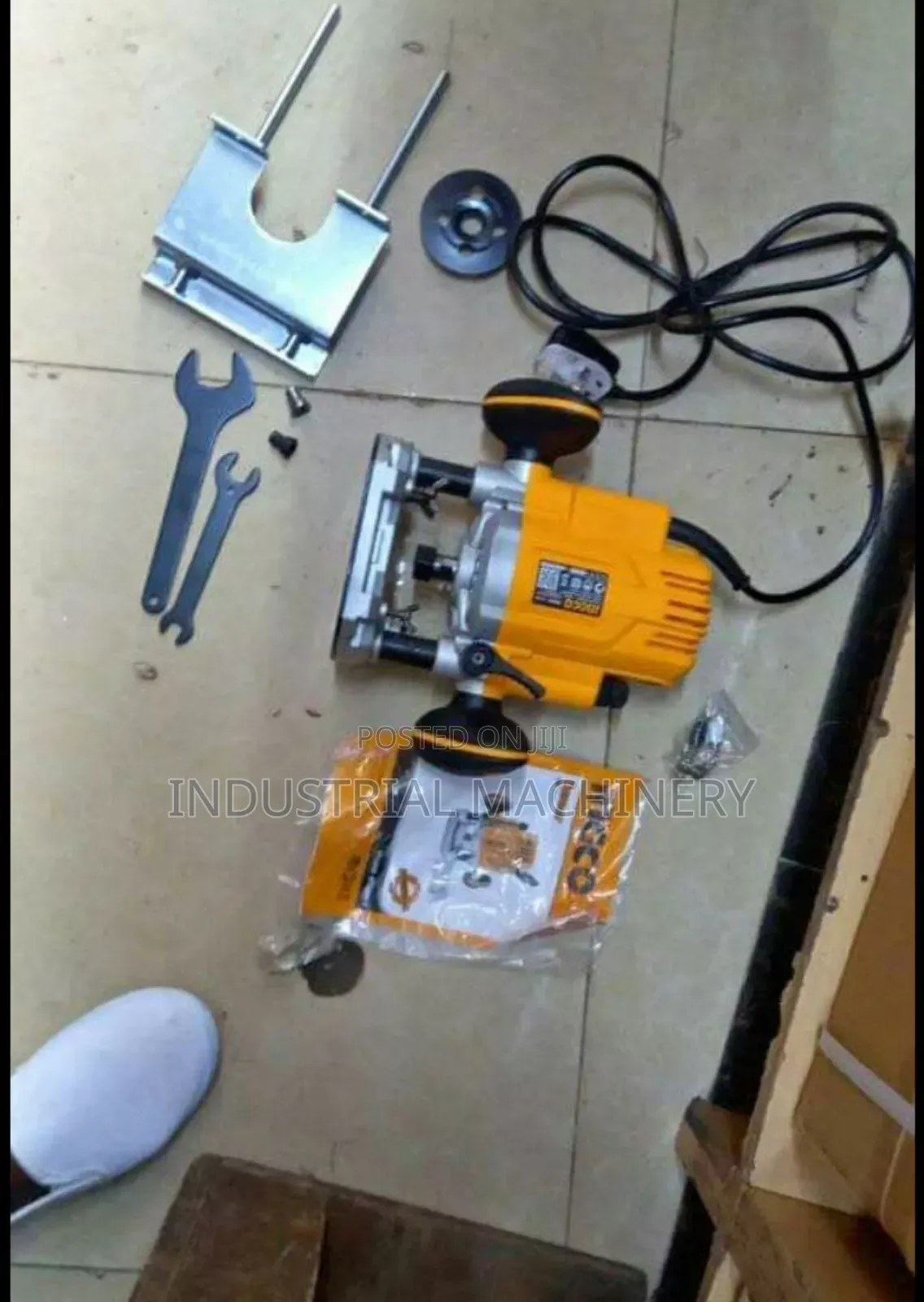 Wood Router Ingco -- Heavy Duty