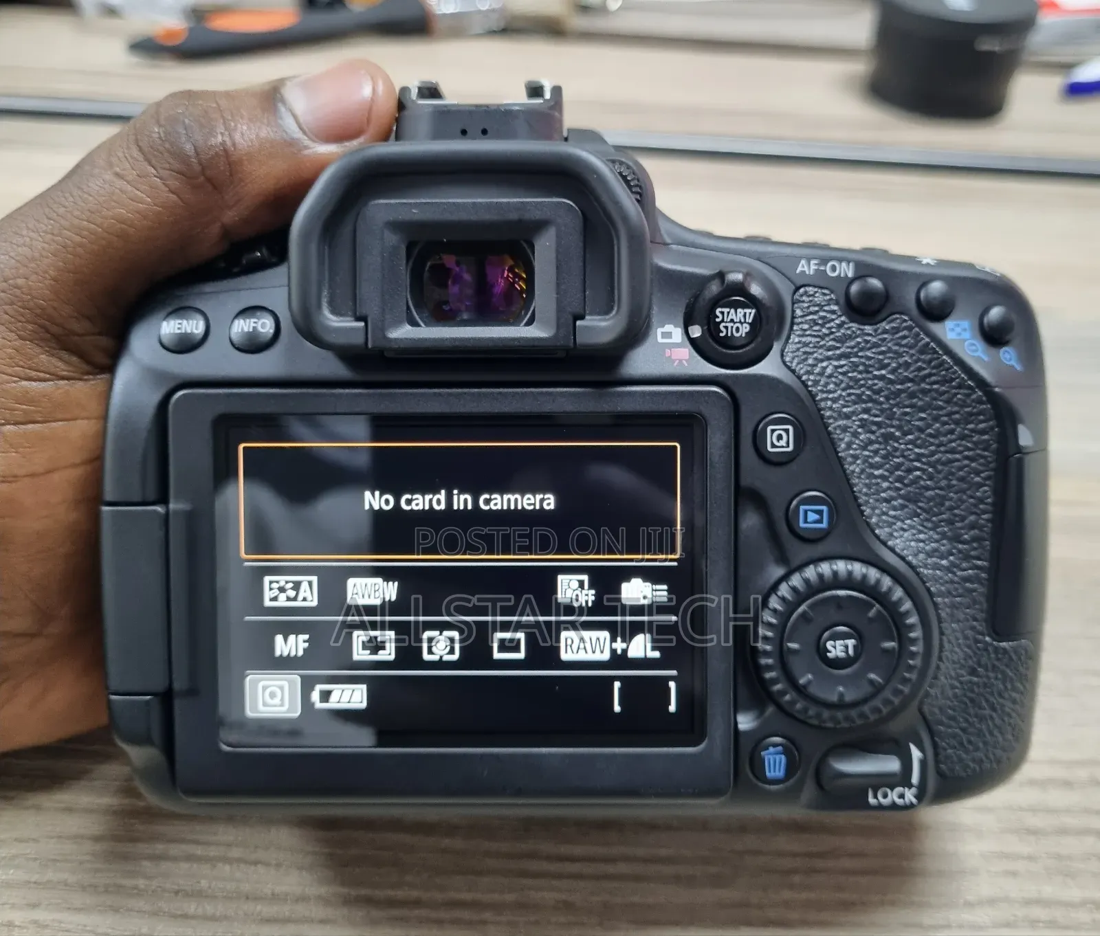 Canon Eos 80d DSLR Camera With 18-55mm Lens