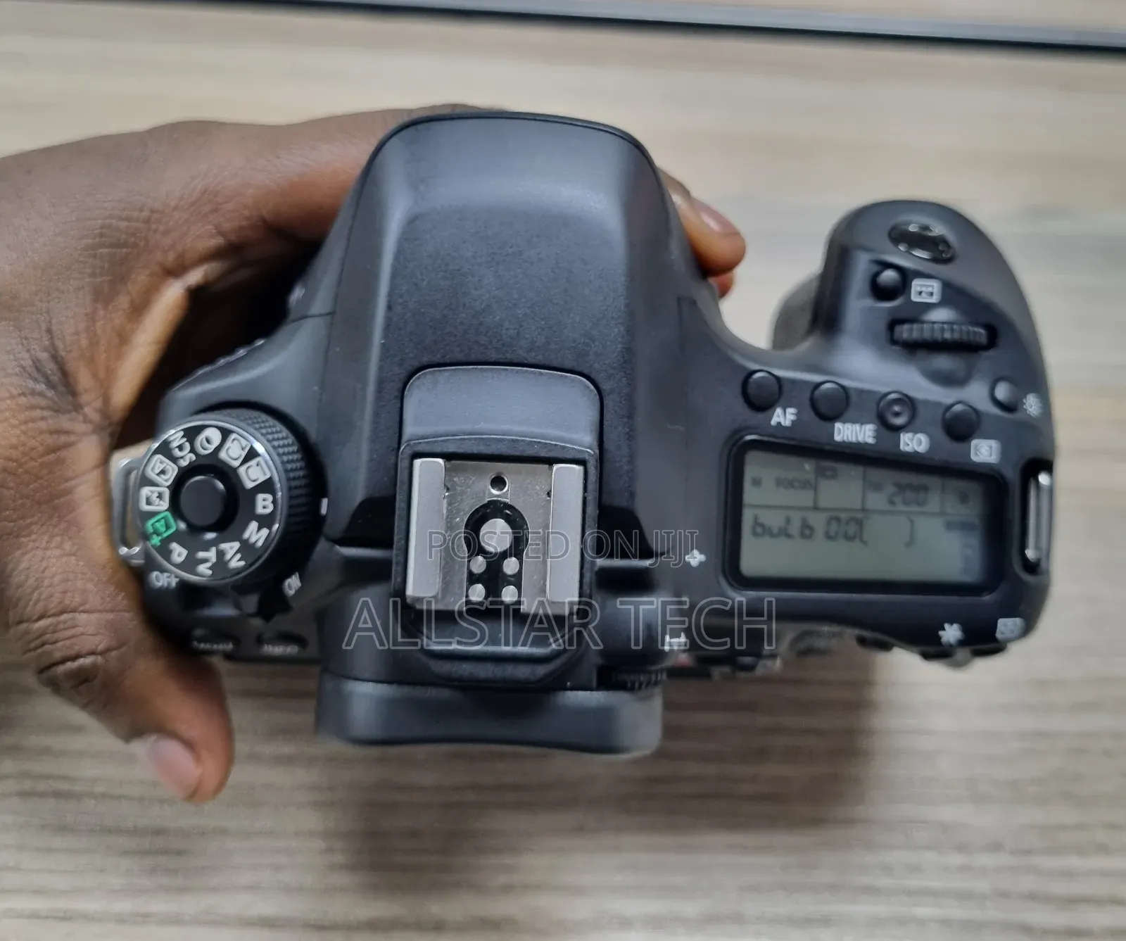 Canon Eos 80d DSLR Camera With 18-55mm Lens
