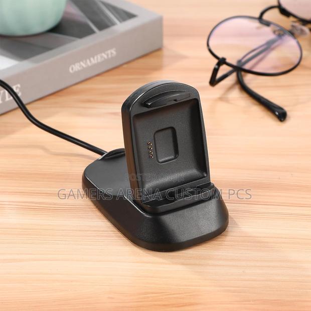Genuine Fitbit Blaze Charging Dock USB Charging Cable - thumbnail 2