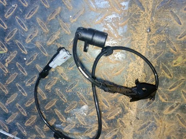 ABS Sensor Hillux Vigo Front - main view