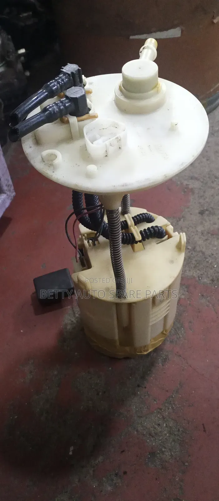Toyota Hiace 7 L Fuel Pump