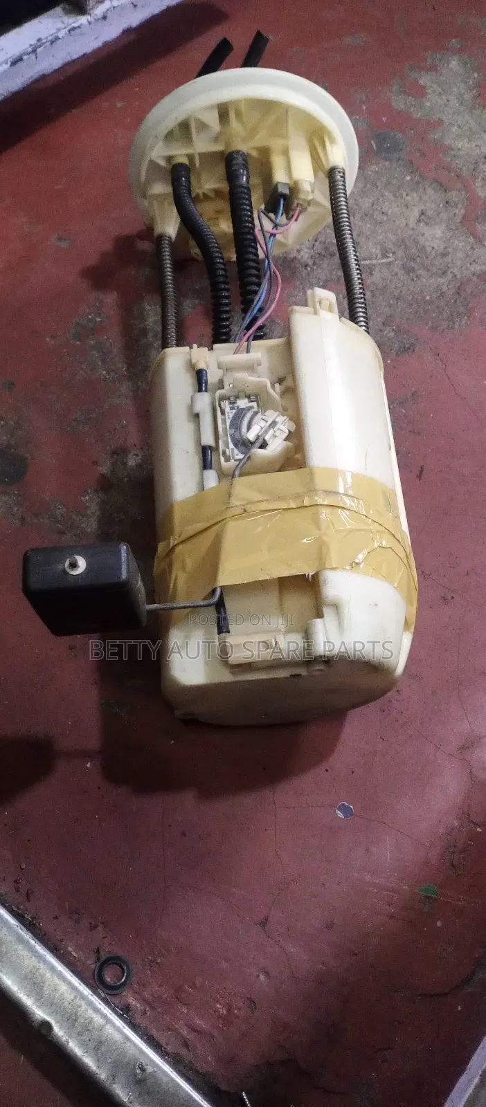 Toyota Hiace 7 L Fuel Pump