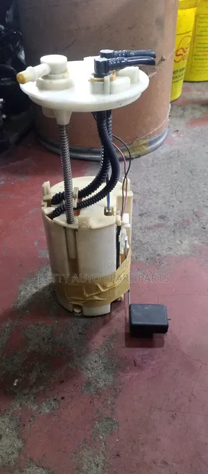 Toyota Hiace 7 L Fuel Pump
