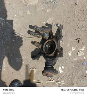 Nissan TD 27 Front Hub - thumbnail 2