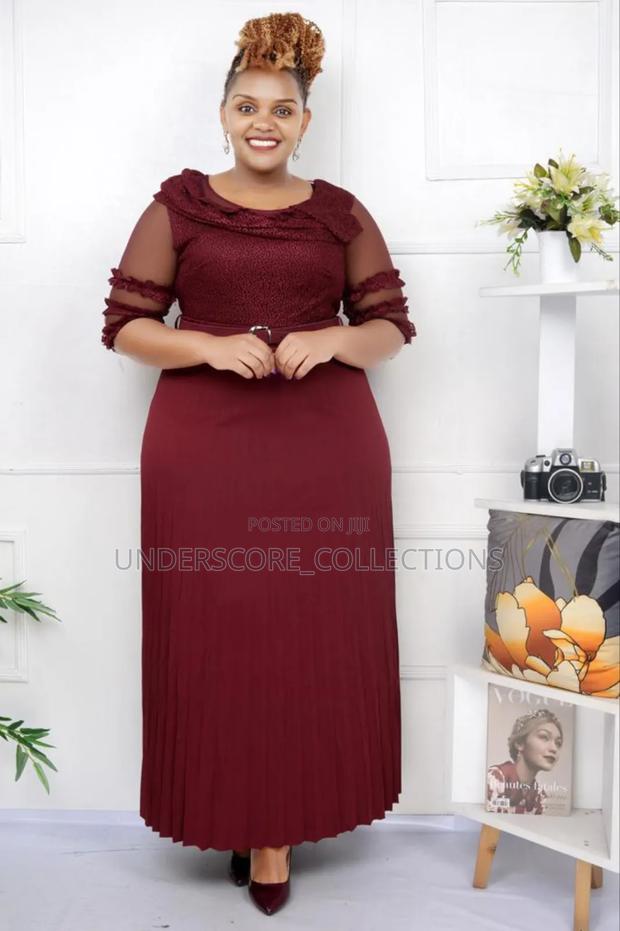 Highend Classy Round Neck Maxi Dresses - thumbnail 3