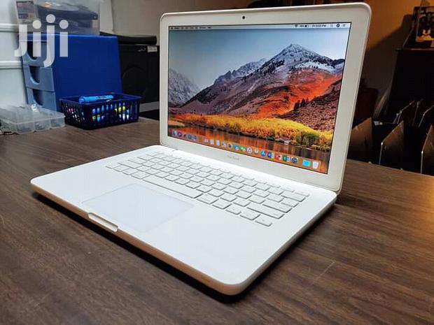 Laptop Apple MacBook 14" 500GB HDD 4GB RAM