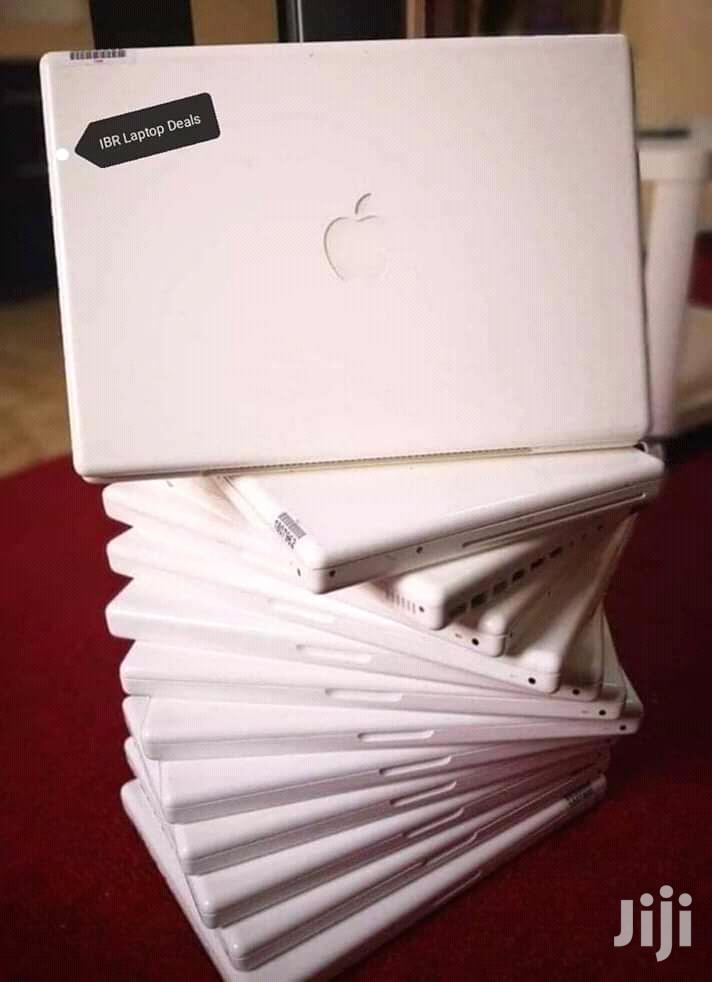 Laptop Apple MacBook 14" 500GB HDD 4GB RAM