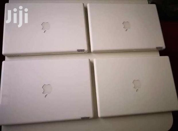 Laptop Apple MacBook 4GB Intel Core 2 Duo HDD 500GB - thumbnail 3