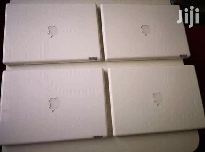 Laptop Apple MacBook 4GB Intel Core 2 Duo HDD 500GB
