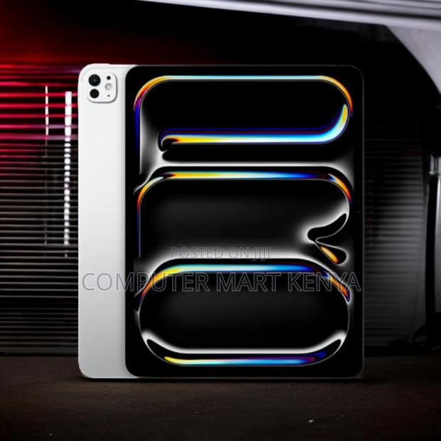 New Apple iPad Pro 13 (2024) 1 TB Silver - main view