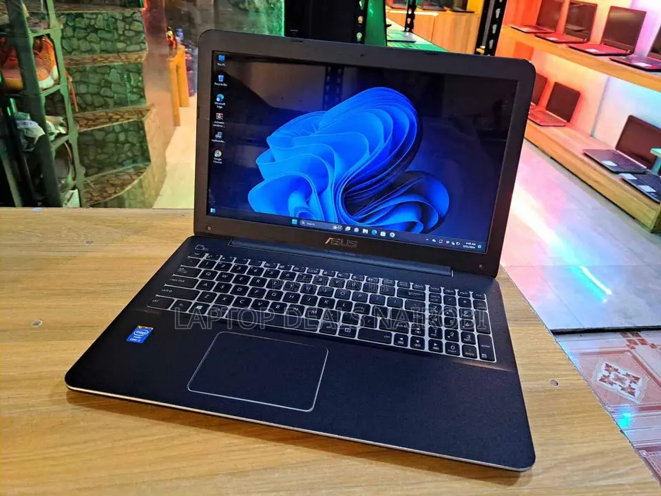 Laptop HP 14S 4GB Intel Core I5 HDD+SSD 500GB
