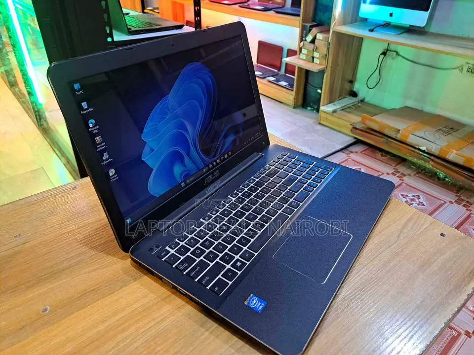 Laptop HP 14S 4GB Intel Core I5 HDD+SSD 500GB