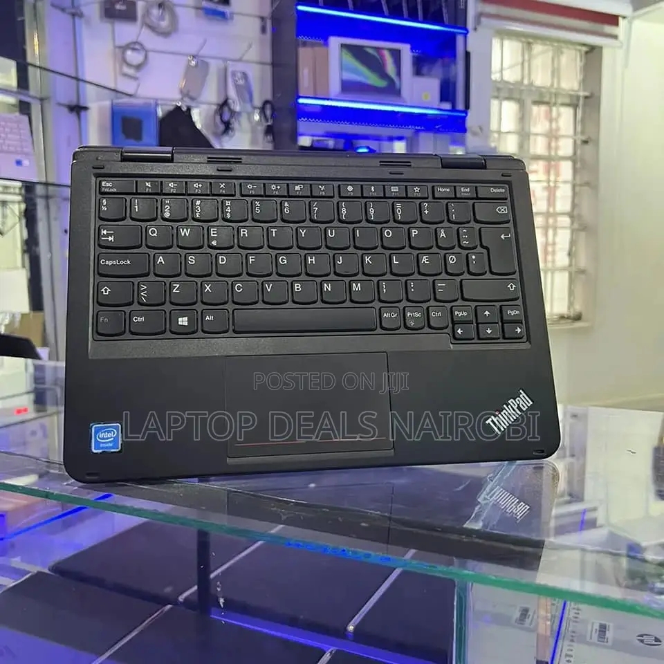 Laptop Lenovo Yoga 11e 8GB Intel Celeron SSD 128GB