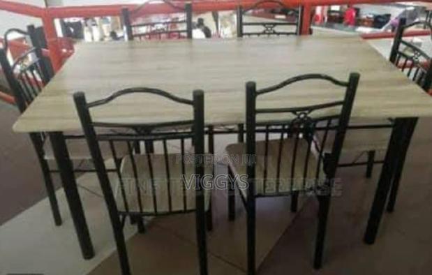 6 Seater Dinning Table - main view