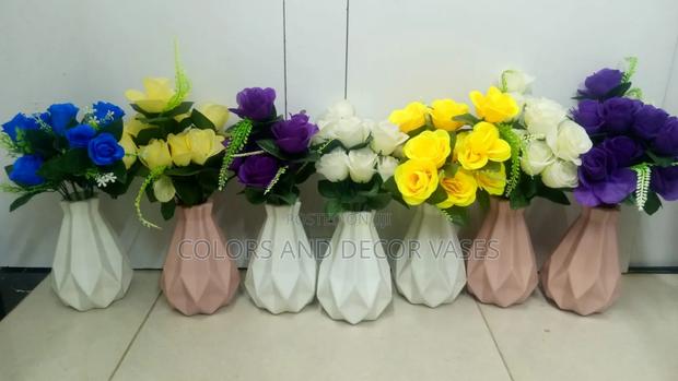 Flowers and Vases Plastic KSH 900