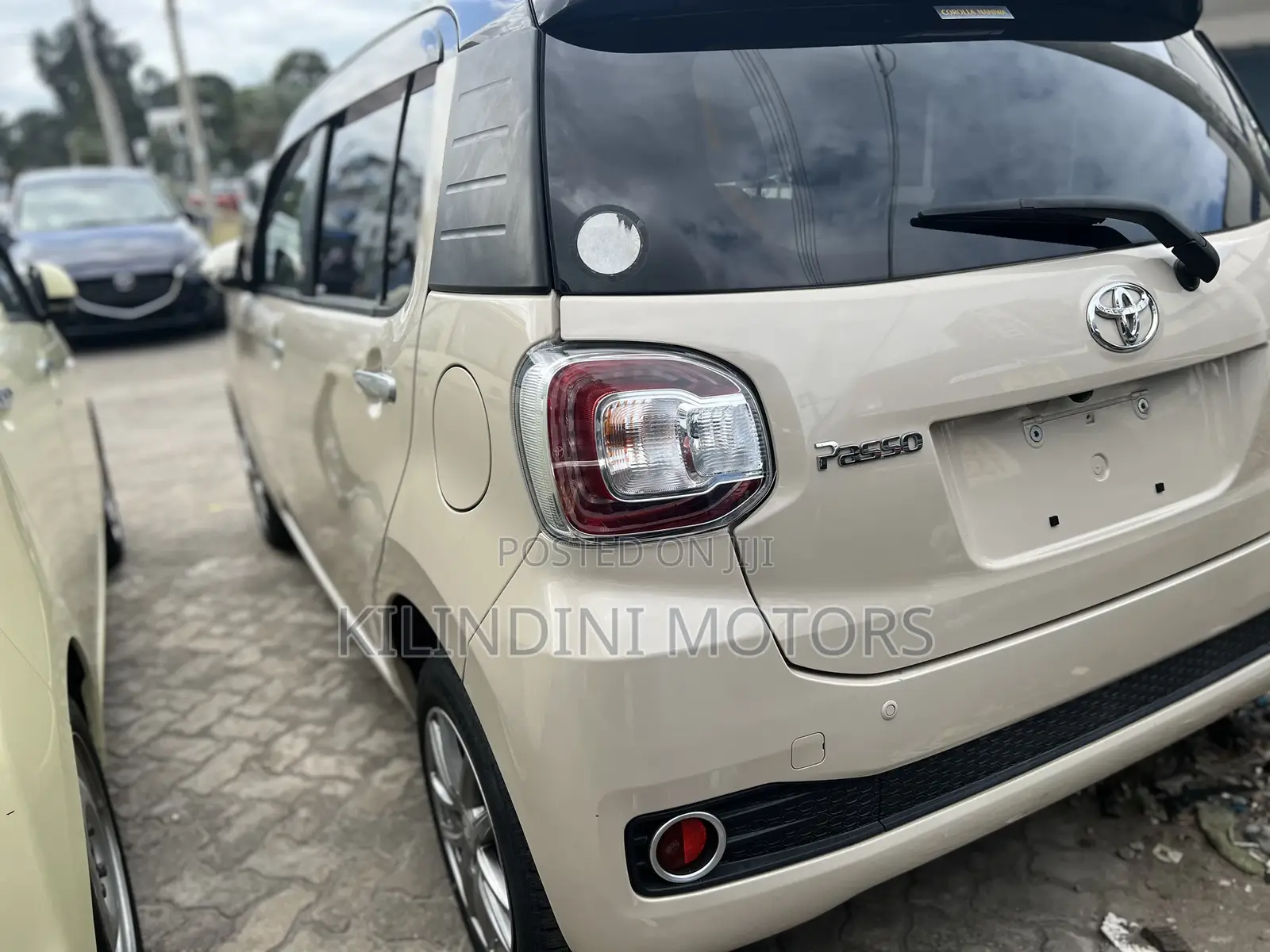 Toyota Passo 2017 Beige