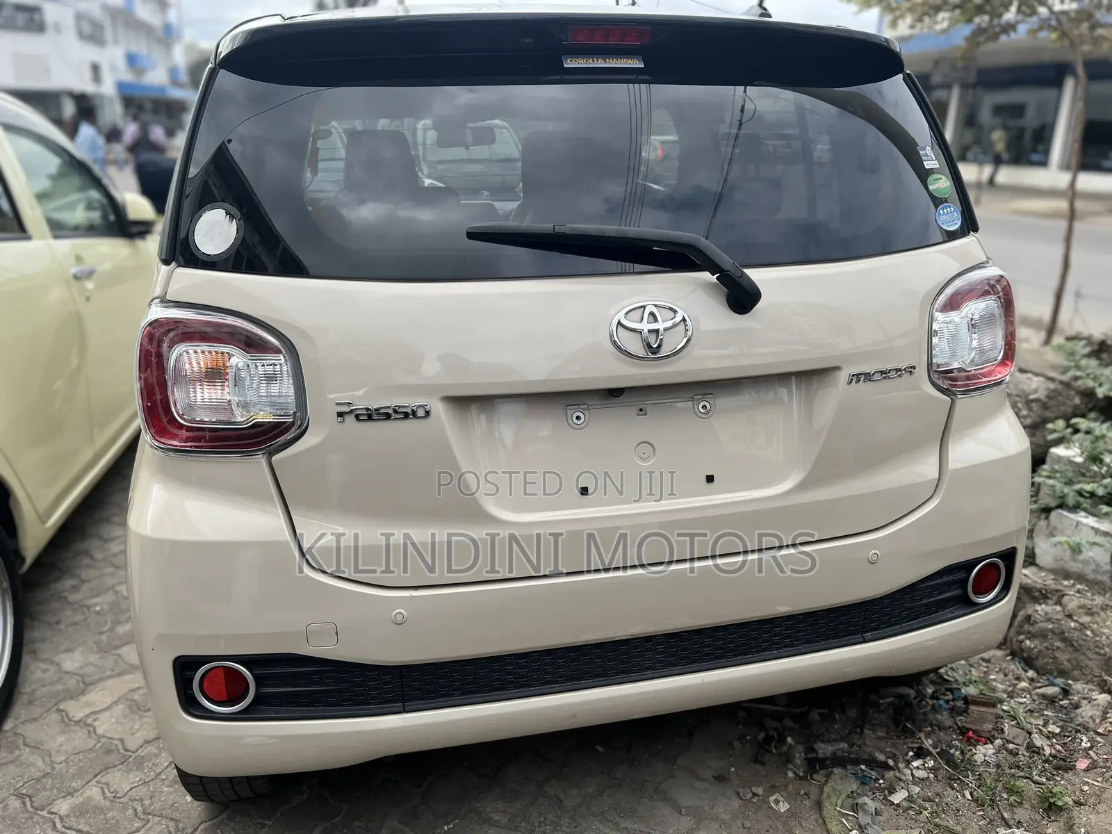 Toyota Passo 2017 Beige