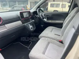 Toyota Passo 2017 Beige
