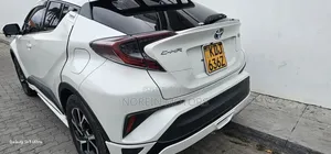 Toyota C-HR 2017 Off white