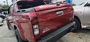 Isuzu D-MAX 2018 Red