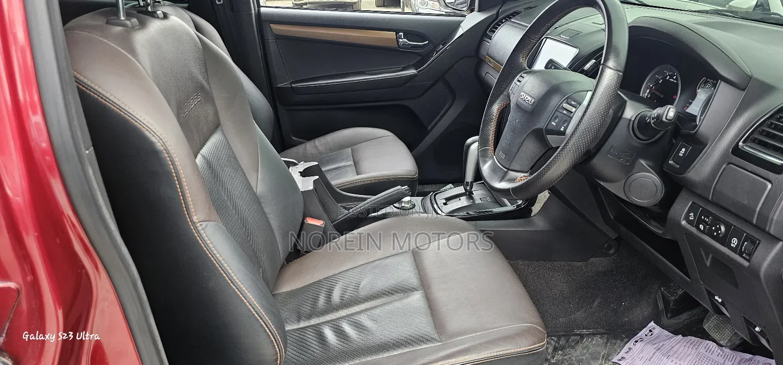 Isuzu D-MAX 2018 Red
