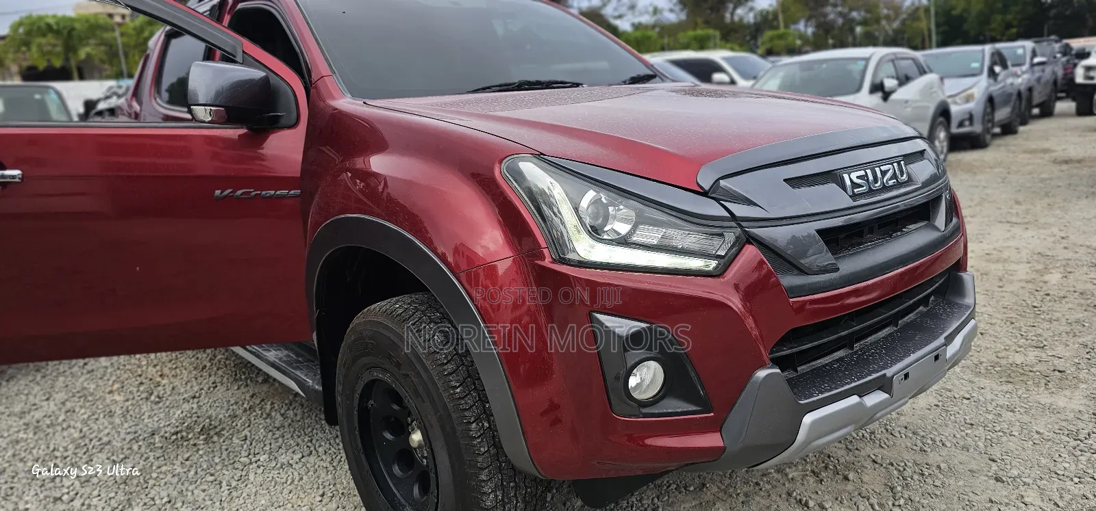 Isuzu D-MAX 2018 Red