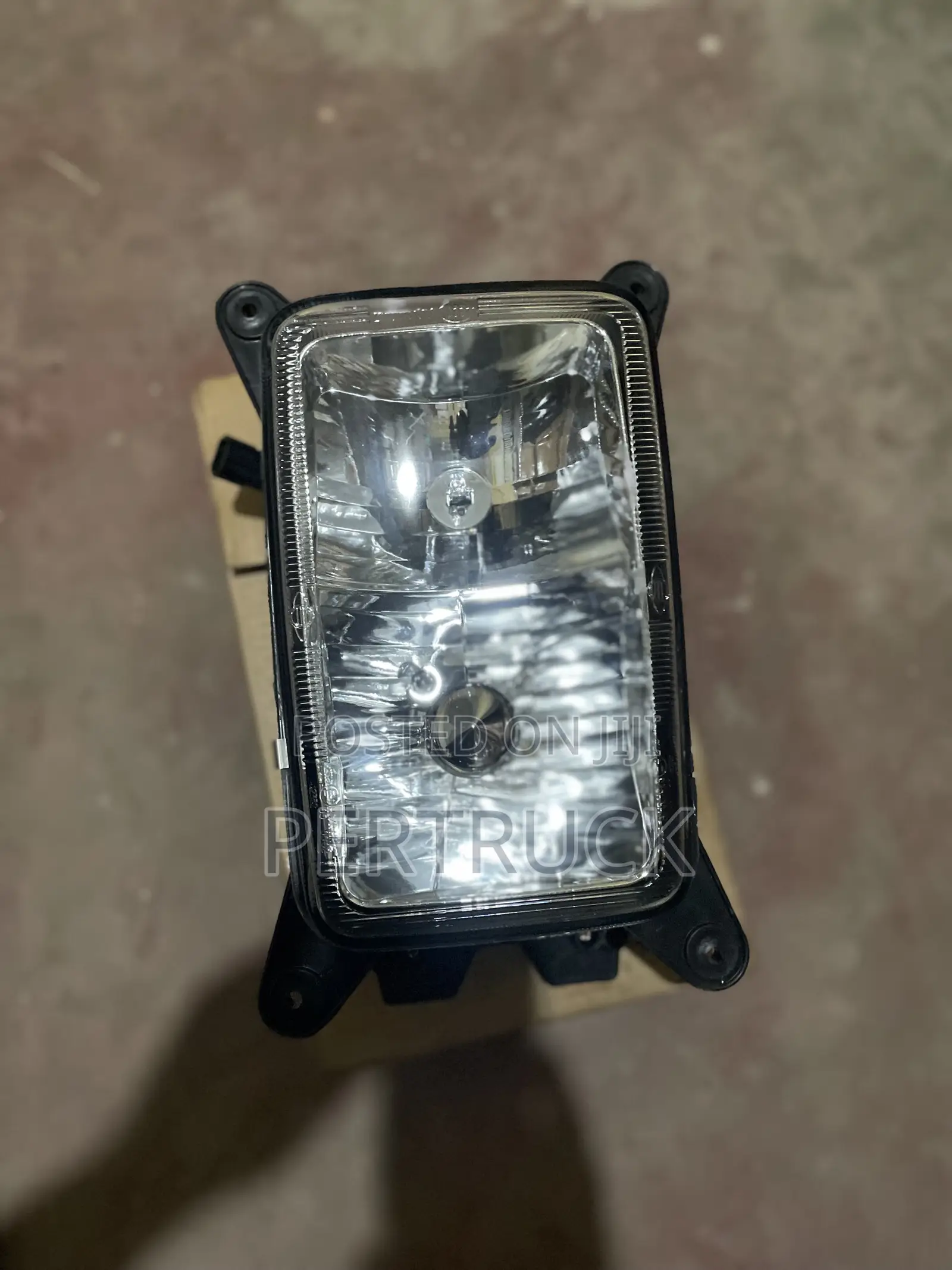 (2151a-/2151a-) Headlight Shacman SX2190 Sd280x180