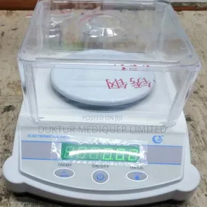 Analytical Balance, 0.00-3000g