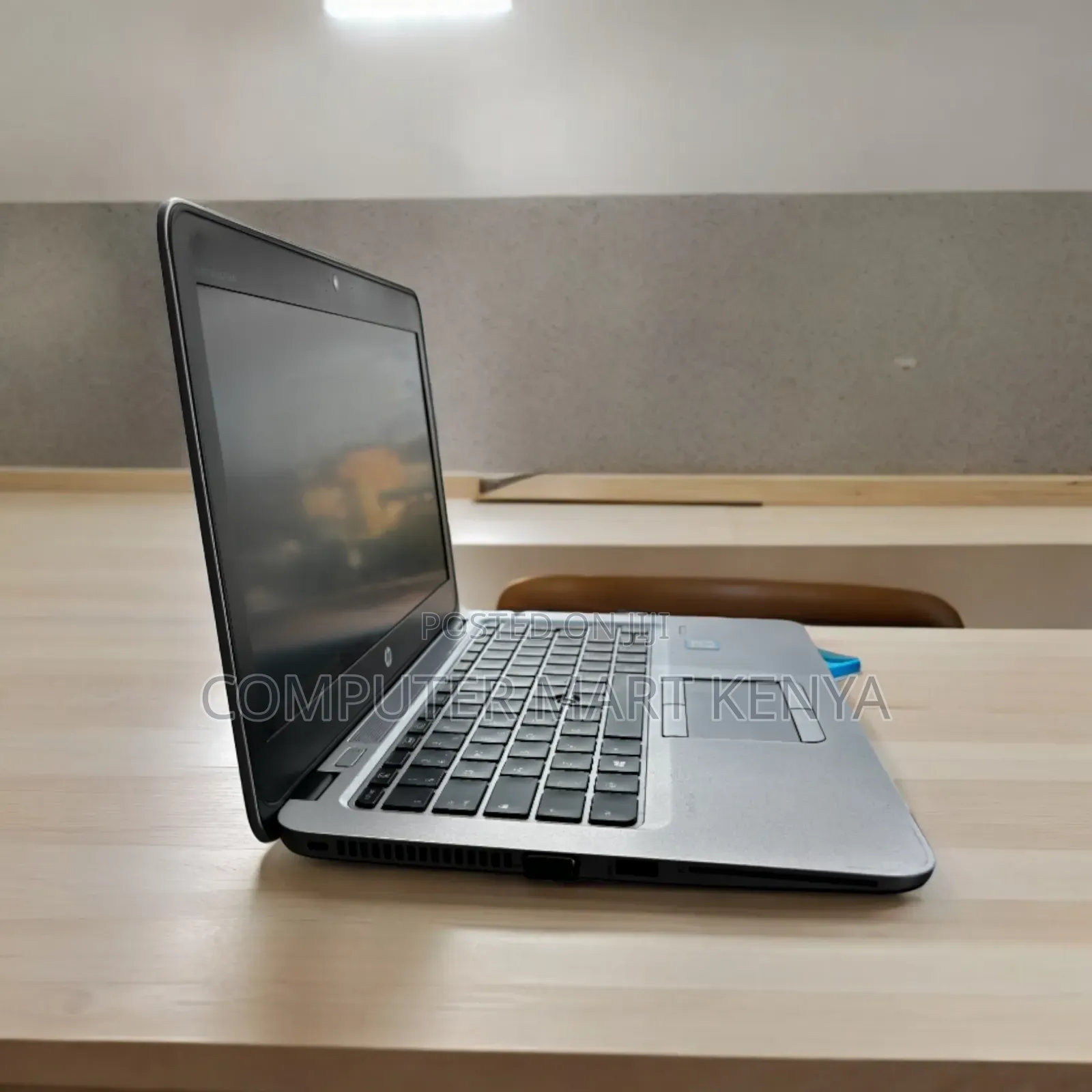 Laptop HP EliteBook 820 G3 8GB Intel Core I5 SSD 256GB