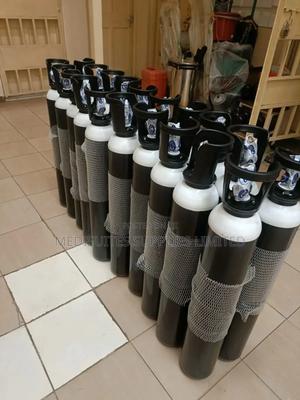 1.36m3 Oxygen Cylinder With Oxygen. ^ - thumbnail 2