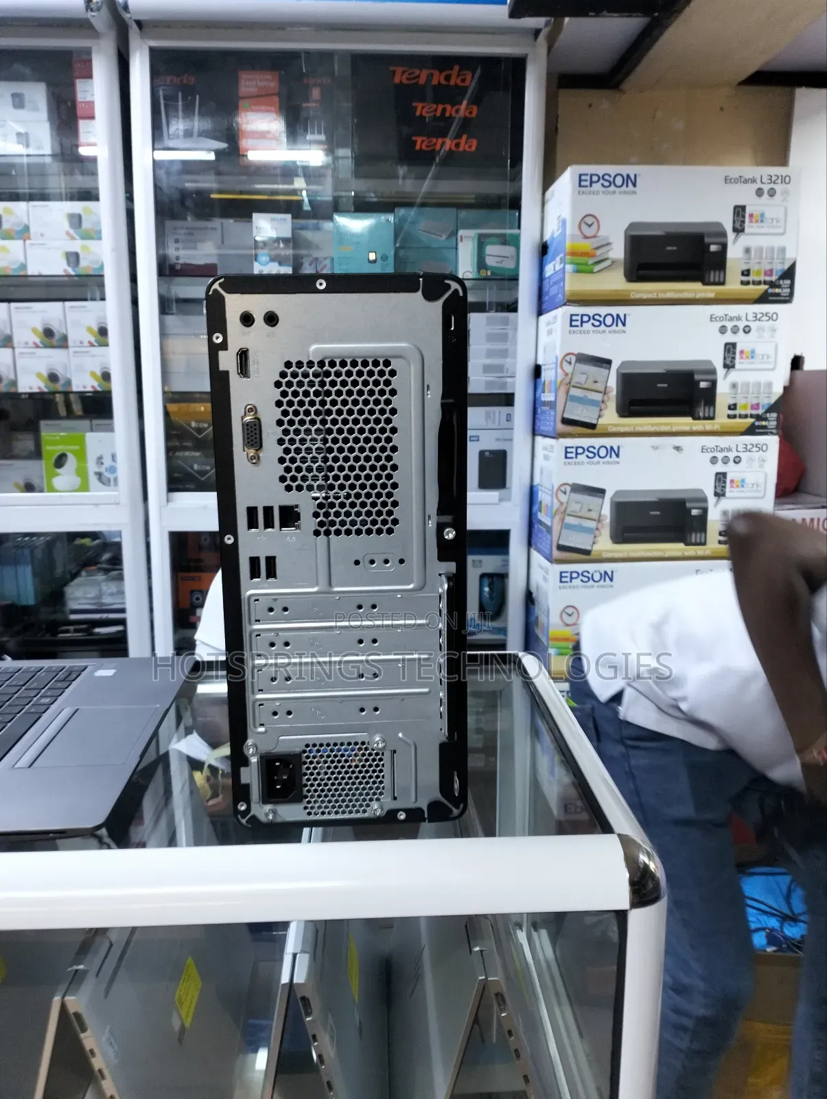 New Desktop Computer HP 8GB AMD Ryzen 5 HDD 500GB