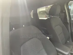 Mercedes-Benz B-Class 2016 Black